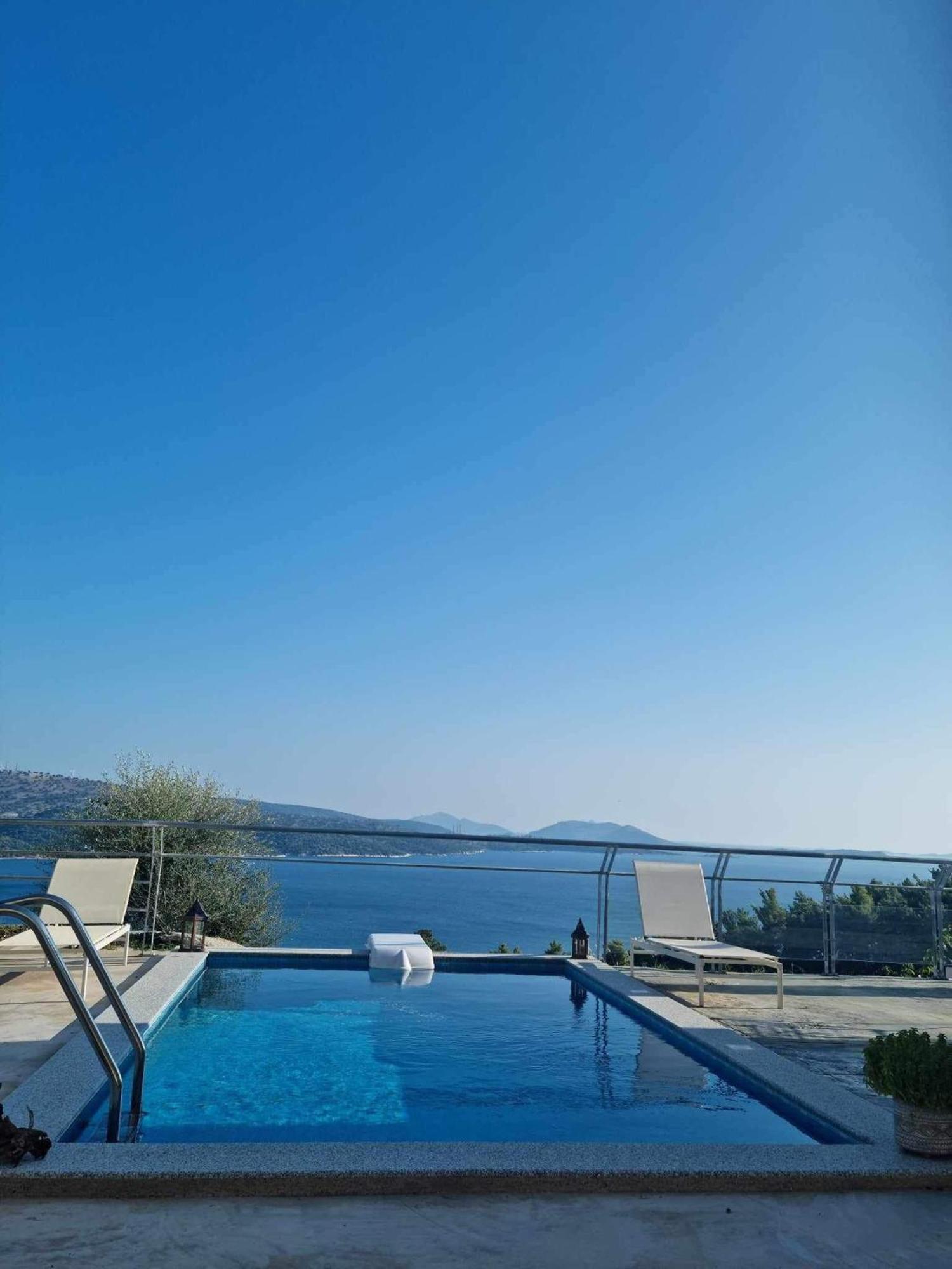 Giannis Village Resort Astakos Exterior photo
