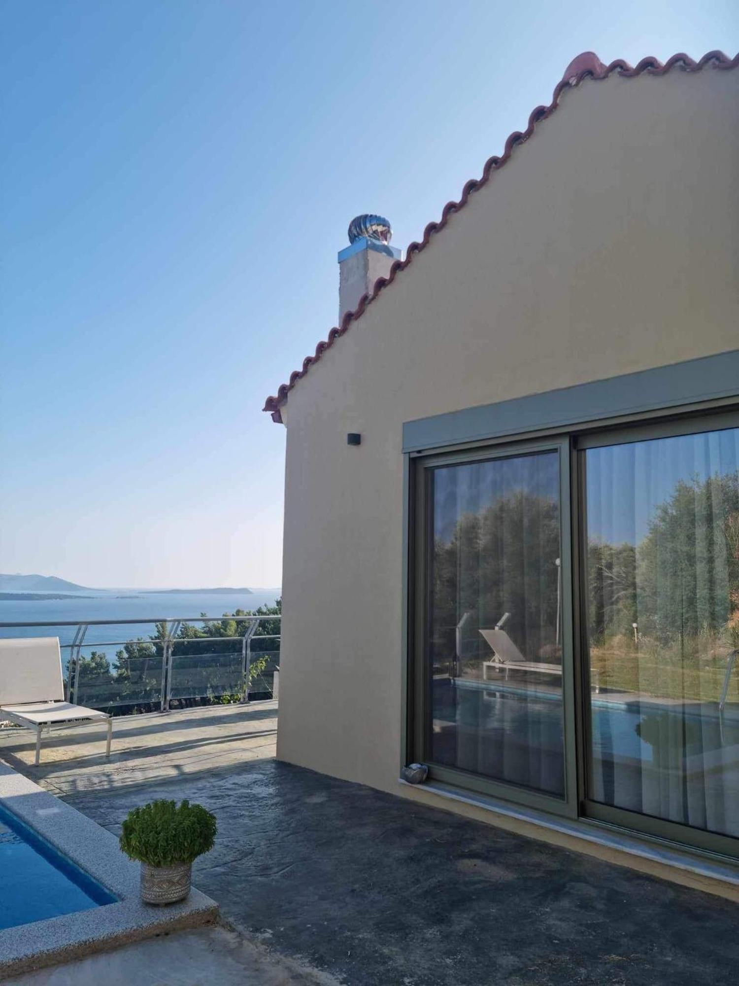 Giannis Village Resort Astakos Exterior photo