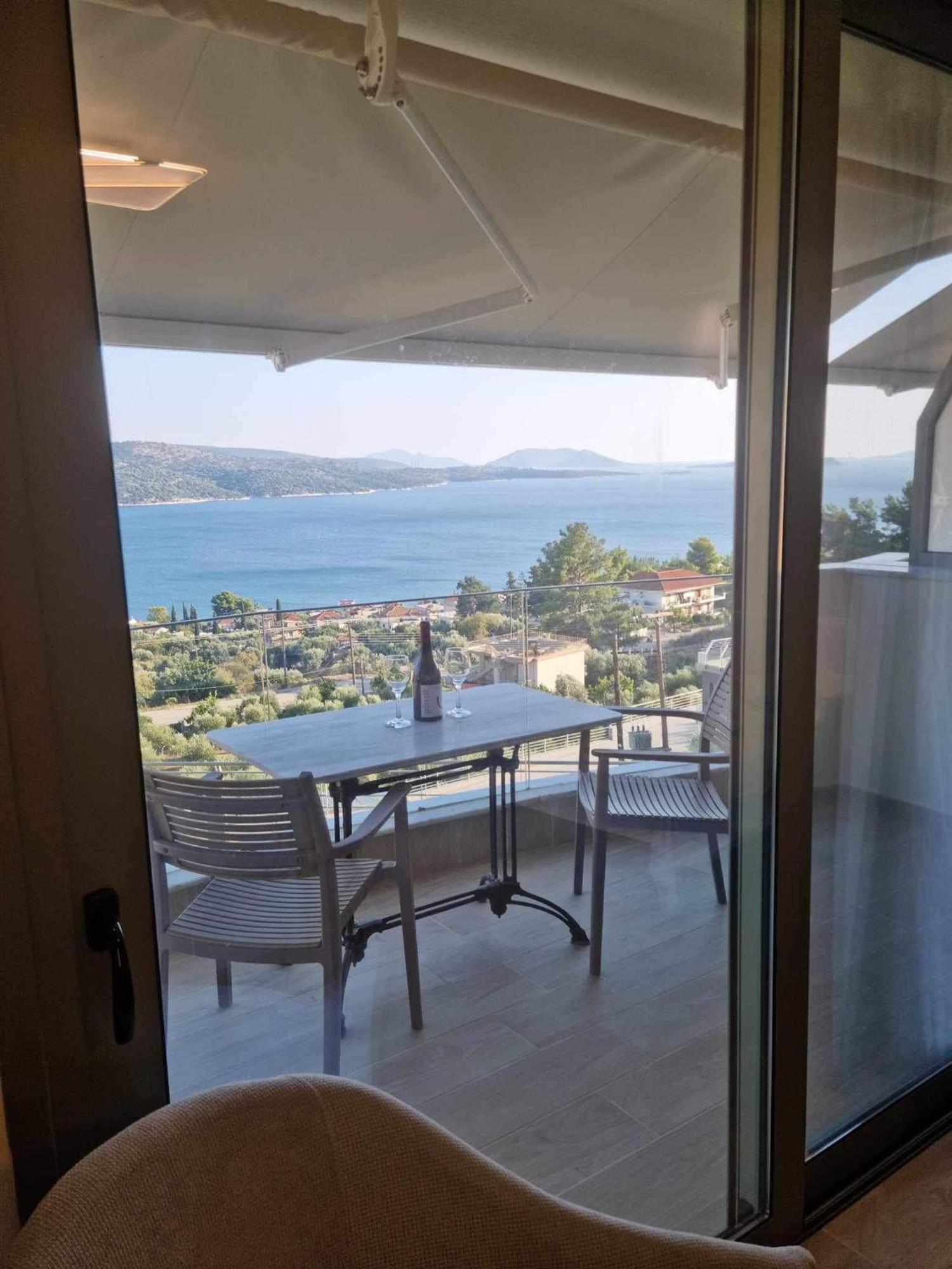 Giannis Village Resort Astakos Exterior photo