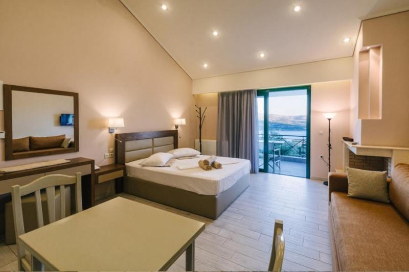 Giannis Village Resort Astakos Exterior photo