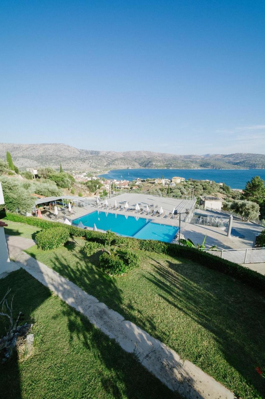 Giannis Village Resort Astakos Exterior photo